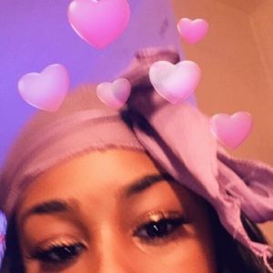 Meet your Posher, Tyana